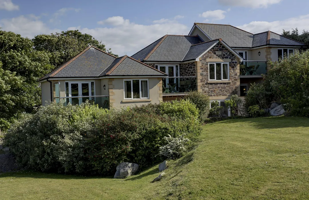 Porth Veor Manor Villas & Apartments-1